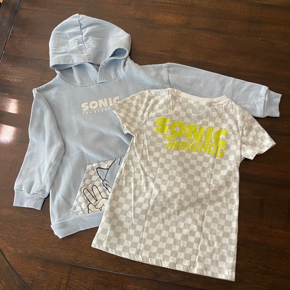 BOYS SONIC THE HEDGEHOG HOODIE + TSHIRT BUNDLE - Picture 2 of 4
